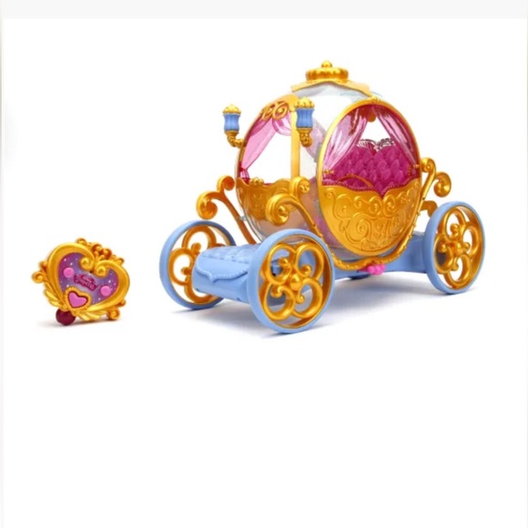 Disney Princess Remote Control Carriage - Picture 1 of 1